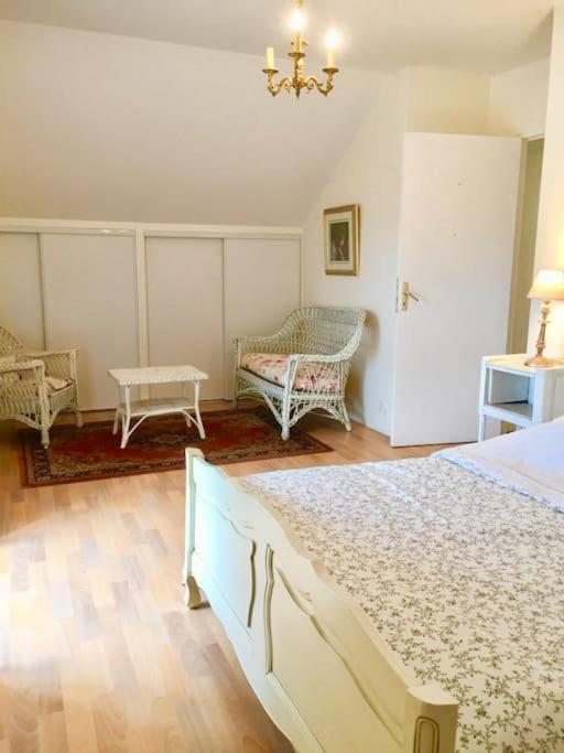 Du Chateau * Erbree
